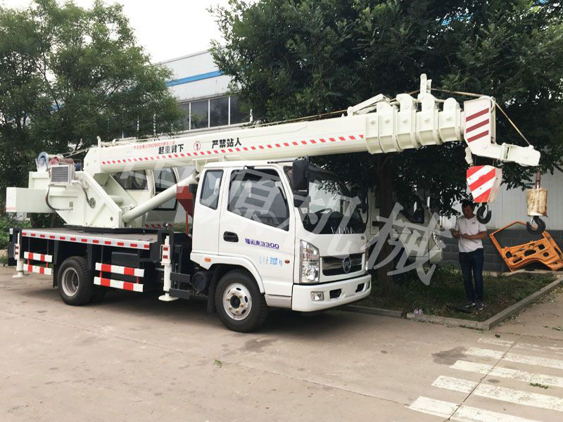 小吊車吊鉤報(bào)廢標(biāo)準(zhǔn)